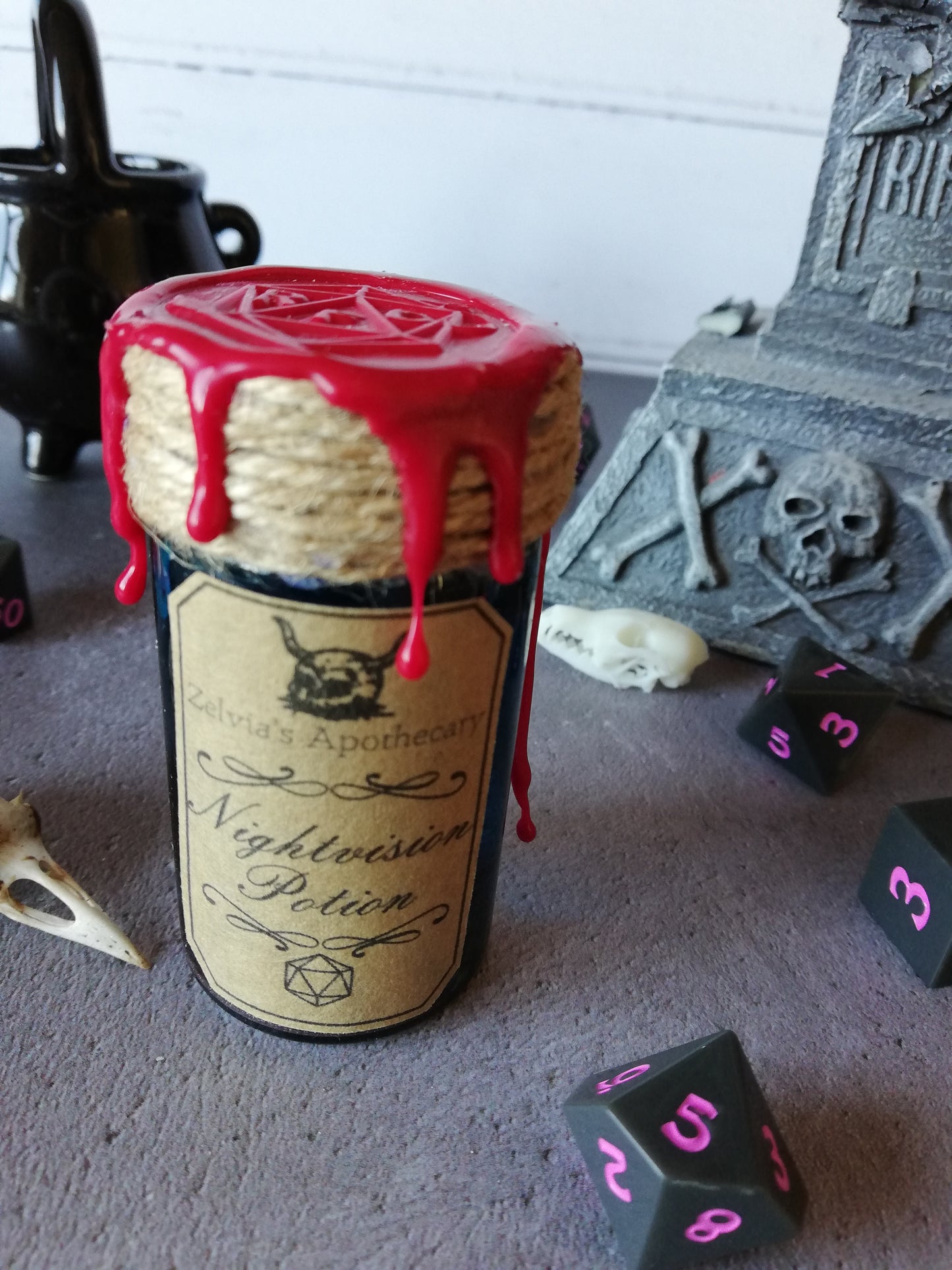 Nightvision Potion - Floating Dice Potion