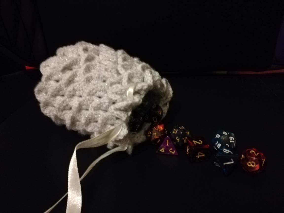 Frost Dragon Egg Dice Bag! - Silver and White // Crocheted scale effect bag, handmade, great for dice storage