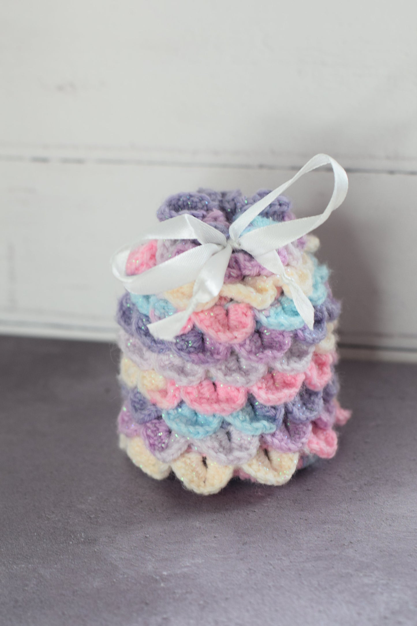 Pastel Dragon Egg Dice Bag! - With Twinkle Yarn // Crocheted scale effect bag, handmade, great for dice storage